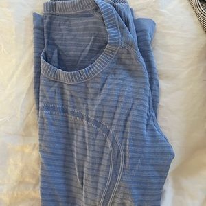 lululemon long sleeve shirt